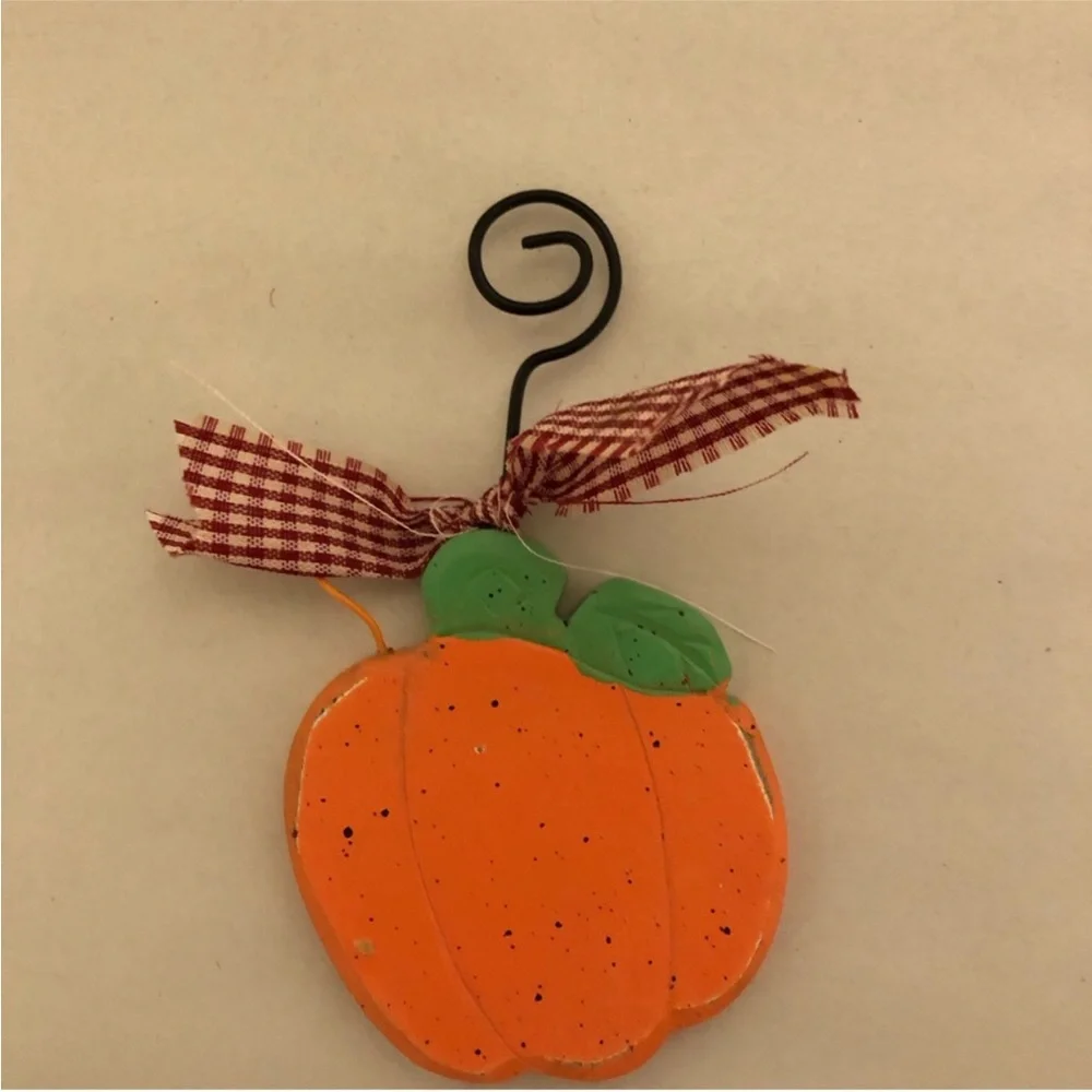 Set of 12 Rustic Fall Leaves Pumpkins Hangers Seasonal Crafting Country Nature